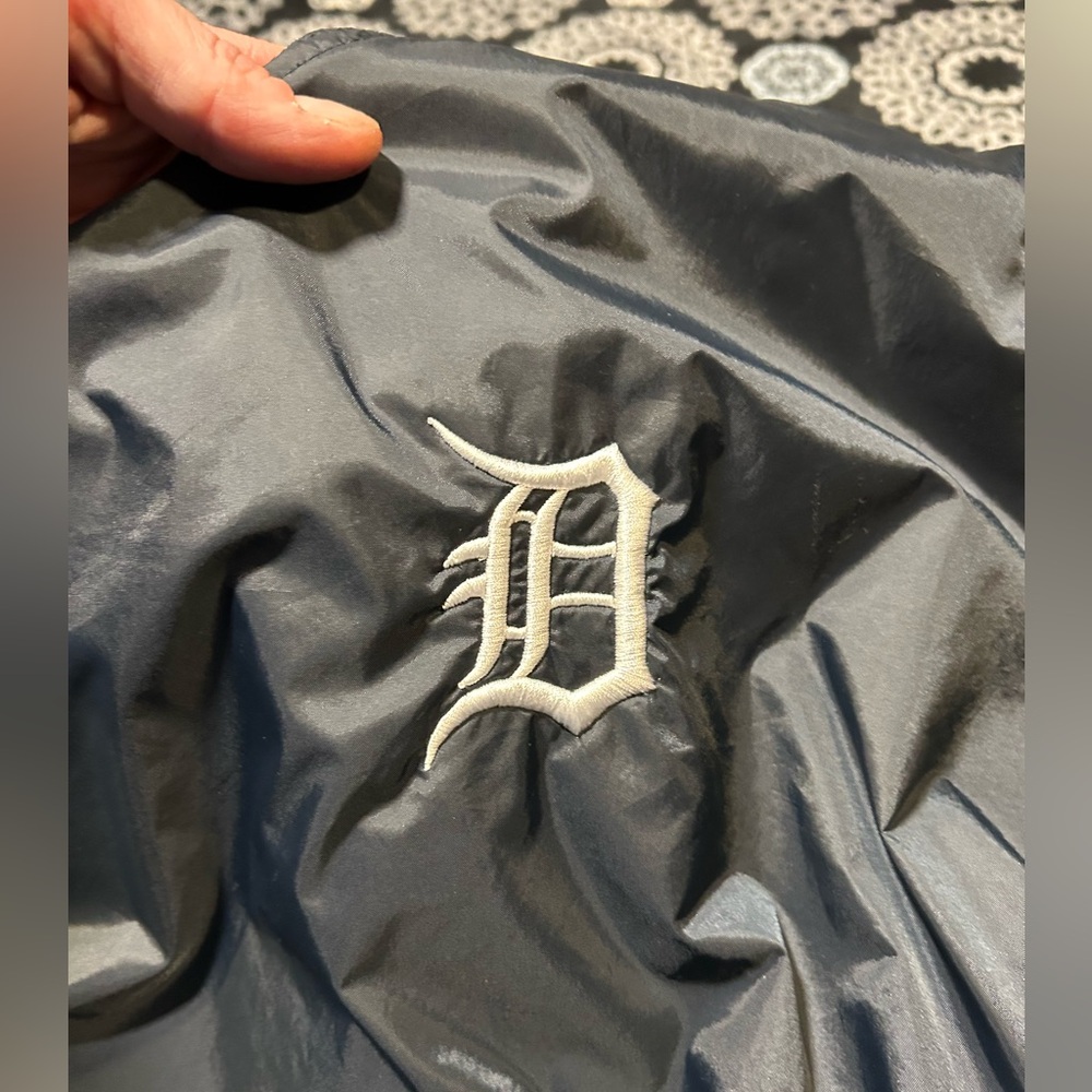 3xl - Picture 3 of 6
